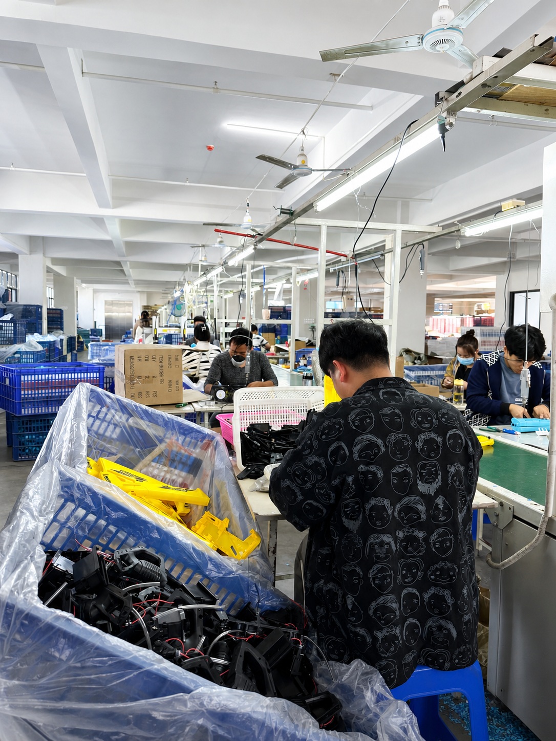 SquishyBulk Chenghai fidget toy production line